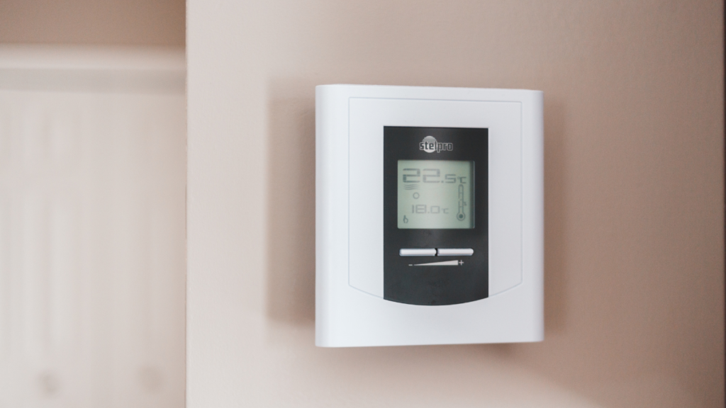 10 Smart Thermostat Tips for a Comfortable and Energy Efficient Home